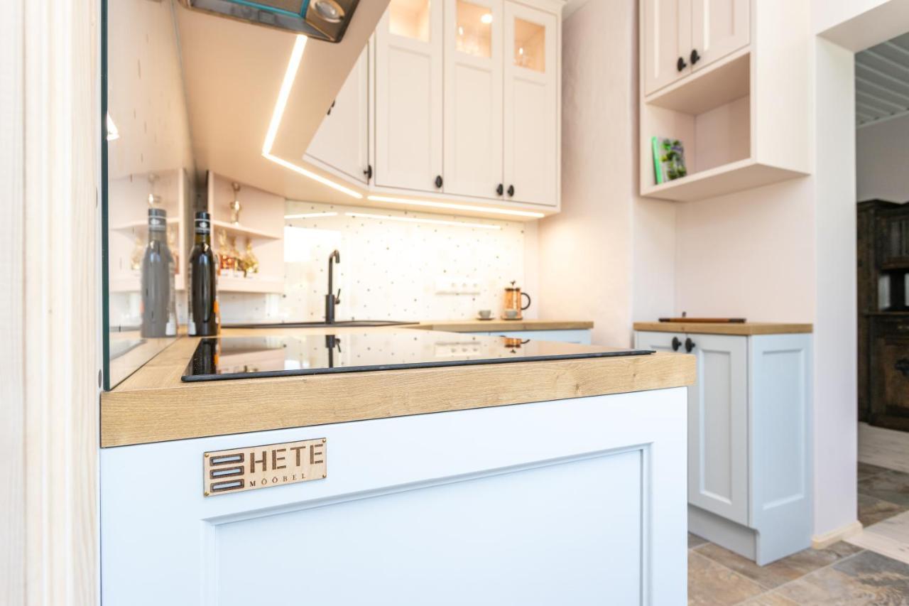 Lakeview Beach Apartment In Viljandi วิลยันดี ภายนอก รูปภาพ