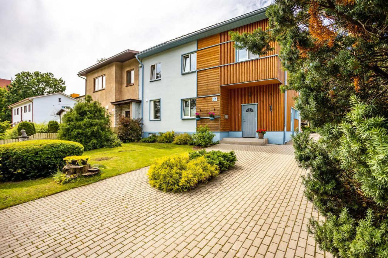 Lakeview Beach Apartment In Viljandi วิลยันดี ภายนอก รูปภาพ
