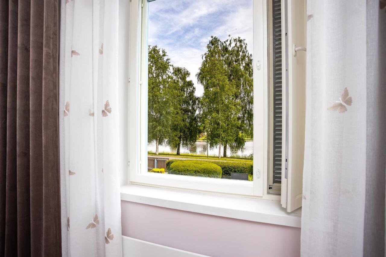 Lakeview Beach Apartment In Viljandi วิลยันดี ภายนอก รูปภาพ